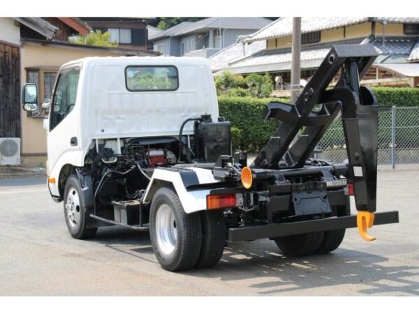 Ref:AUX-19342005 HINO DUTRO 2012 - Image 6