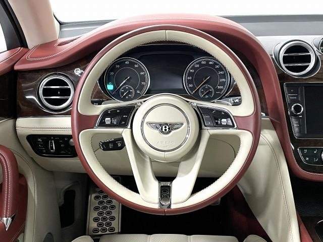Ref:AUX-19342021 BENTLEY BENTAYGA 2016 - Image 18