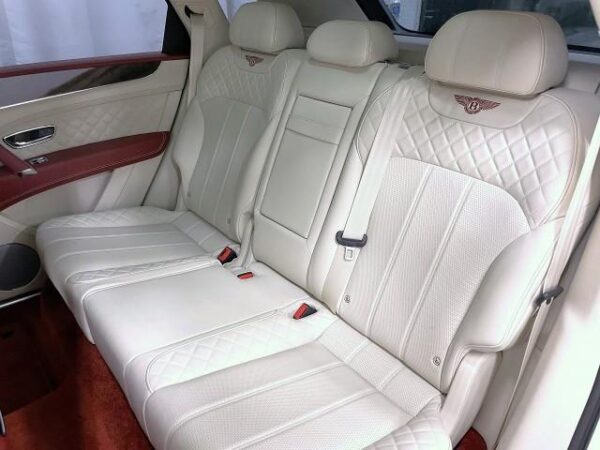 Ref:AUX-19342021 BENTLEY BENTAYGA 2016 - Image 8