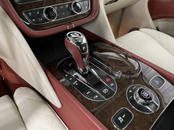 Ref:AUX-19342021 BENTLEY BENTAYGA 2016 - Image 9
