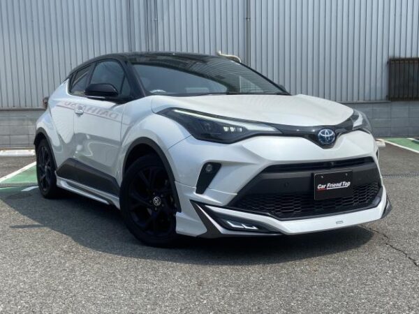 Ref:AUX-19342303 TOYOTA C-HR 2023