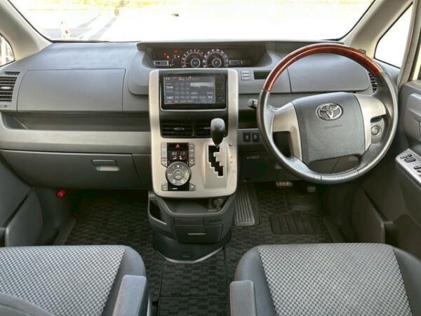 Ref:AUX-19348997 TOYOTA NOAH 2008 - Image 3