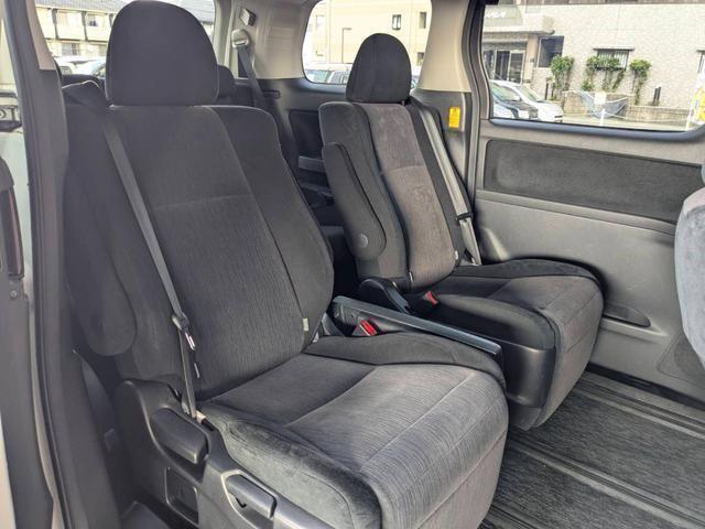 Ref:AUX-19349208 TOYOTA ALPHARD 2012 4 Ref:AUX-19349208 TOYOTA ALPHARD 2012 - Image 4