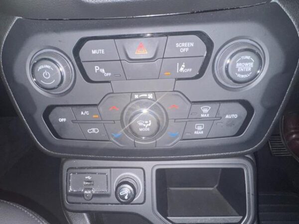 Ref:AUX-19350030 CHRYSLER JEEP JEEP RENEGADE 2023 - Image 13