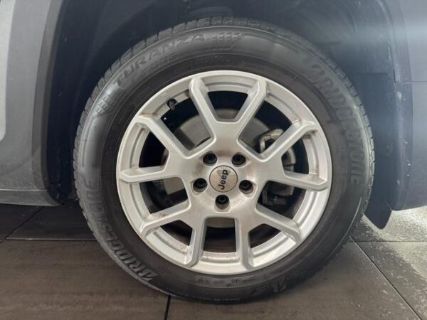 Ref:AUX-19350030 CHRYSLER JEEP JEEP RENEGADE 2023 - Image 16