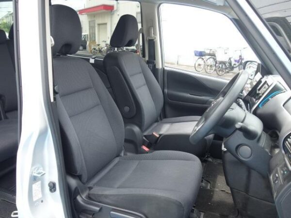 Ref:AUX-19352634 NISSAN SERENA 2017 - Image 18
