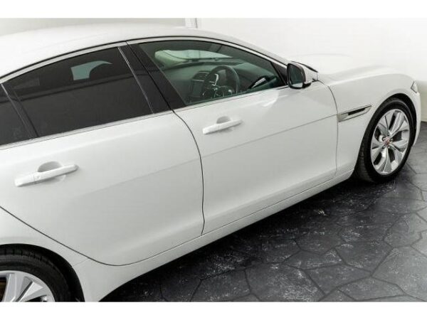 Ref:AUX-19353456 JAGUAR XE 2020 - Image 10