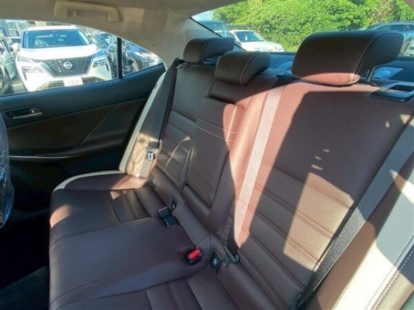 Ref:AUX-19357377 LEXUS IS 2018 - Image 13