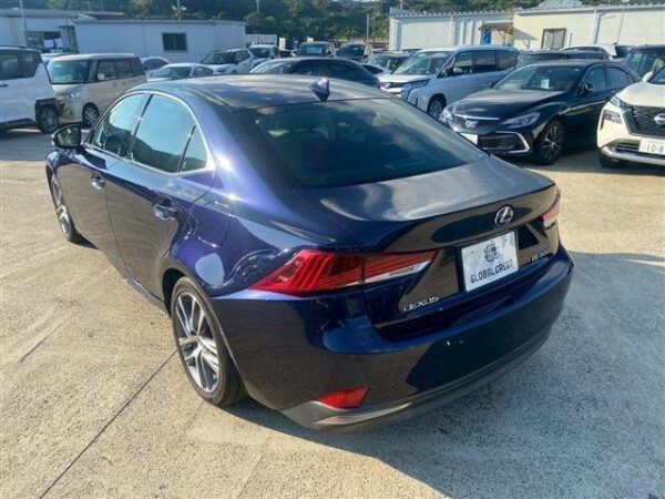 Ref:AUX-19357377 LEXUS IS 2018 - Image 5