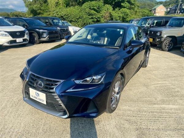 Ref:AUX-19357377 LEXUS IS 2018 - Image 7