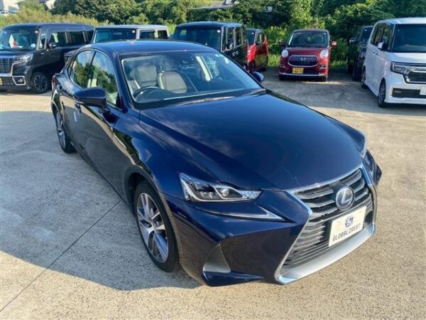 Ref:AUX-19357377 LEXUS IS 2018 - Image 9