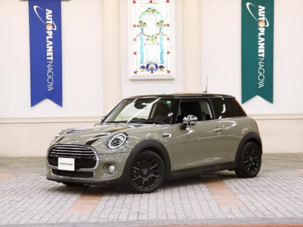 Ref:AUX-19368081 MINI MINI 2019