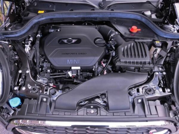 Ref:AUX-19368468 MINI MINI 2020 - Image 8
