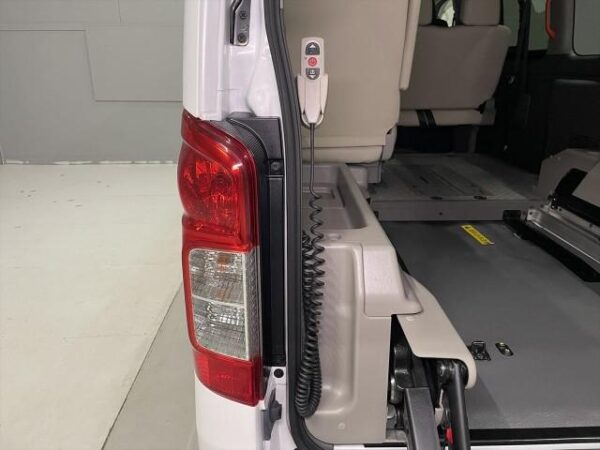Ref:AUX-19368911 NISSAN NV350 CARAVAN VAN 2021 - Image 11