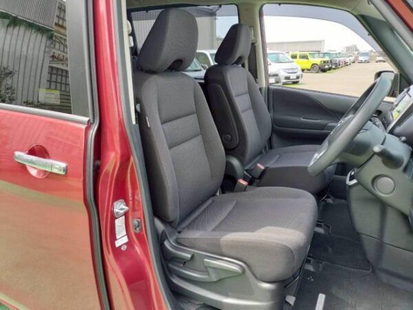 Ref:AUX-19370987 NISSAN SERENA 2017 - Image 12