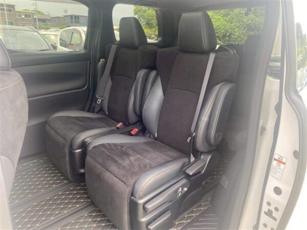 Ref:AUX-19372669 TOYOTA VELLFIRE 2022 - Image 13