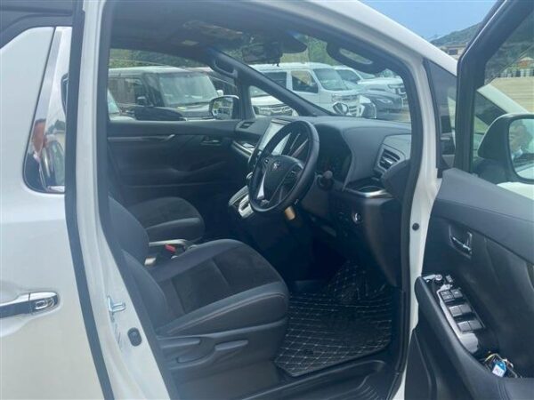 Ref:AUX-19372669 TOYOTA VELLFIRE 2022 - Image 17