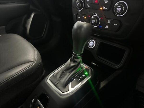 Ref:AUX-19373061 CHRYSLER JEEP JEEP RENEGADE 2023 - Image 13