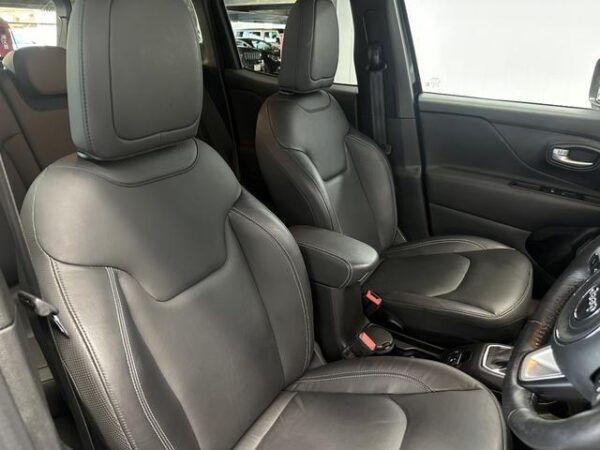 Ref:AUX-19373061 CHRYSLER JEEP JEEP RENEGADE 2023 - Image 4