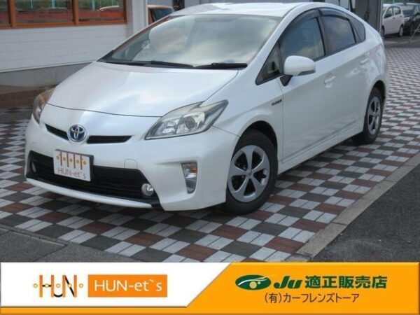 Ref:AUX-19379650 TOYOTA PRIUS 2014