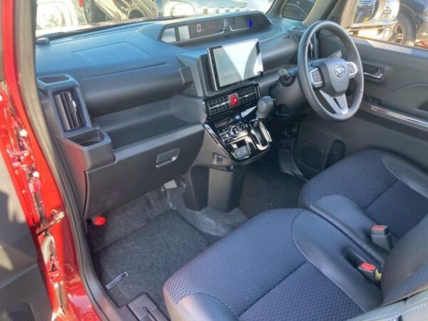 Ref:AUX-19381247 DAIHATSU TANTO 2023 - Image 12