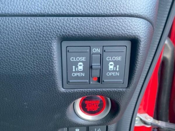 Ref:AUX-19381307 HONDA N-BOX CUSTOM 2018 - Image 16