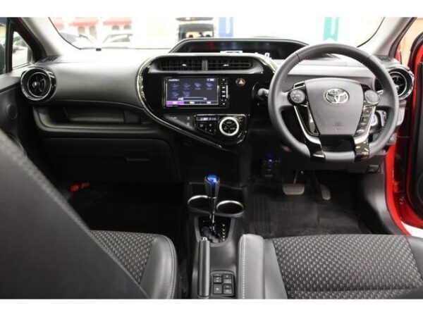 Ref:AUX-19383143 TOYOTA AQUA 2018 - Image 3