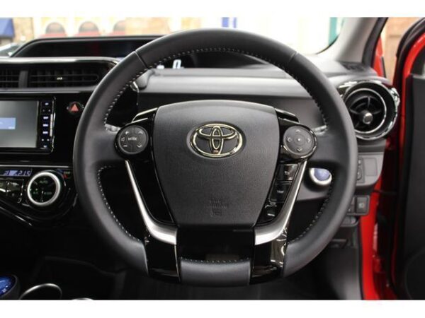 Ref:AUX-19383143 TOYOTA AQUA 2018 - Image 8