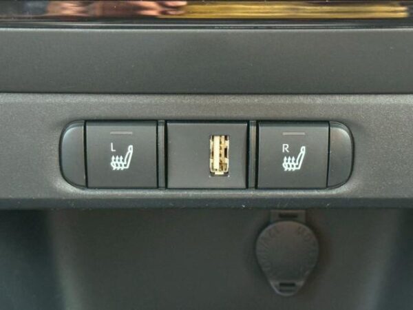 Ref:AUX-19383203 TOYOTA YARIS 2020 - Image 14
