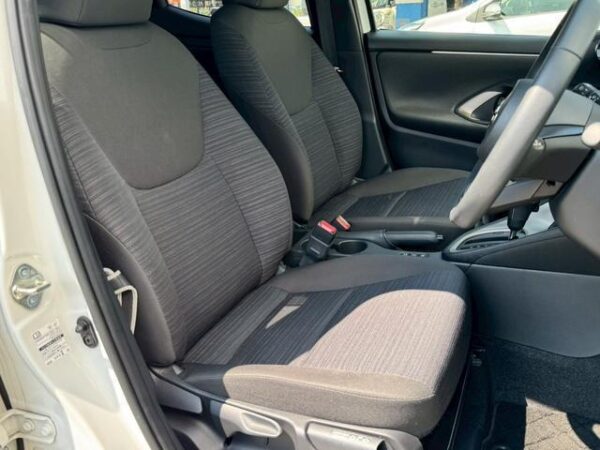 Ref:AUX-19383203 TOYOTA YARIS 2020 - Image 3