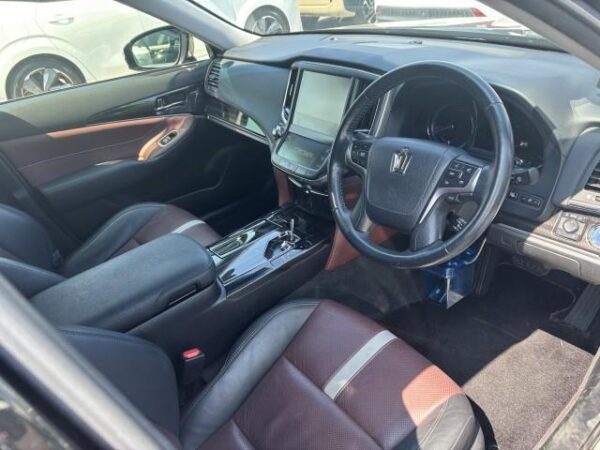 Ref:AUX-19387374 TOYOTA CROWN HYBRID 2014 - Image 11