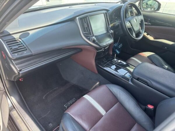 Ref:AUX-19387374 TOYOTA CROWN HYBRID 2014 - Image 5