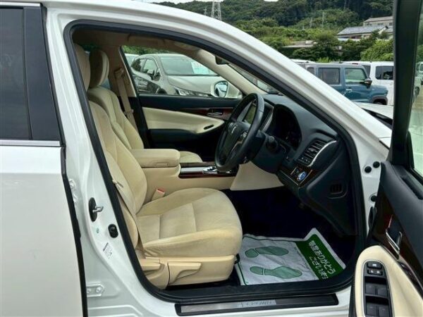 Ref:AUX-19387749 TOYOTA CROWN HYBRID 2014 - Image 13