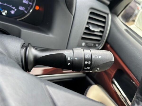 Ref:AUX-19387749 TOYOTA CROWN HYBRID 2014 - Image 19