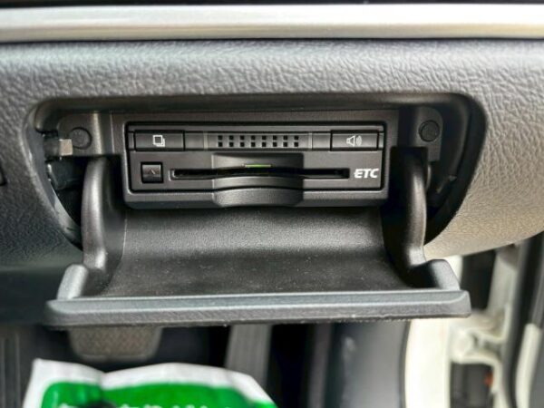 Ref:AUX-19387749 TOYOTA CROWN HYBRID 2014 - Image 20