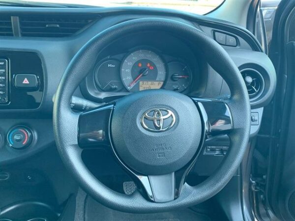 Ref:AUX-19387767 TOYOTA VITZ 2019 - Image 16