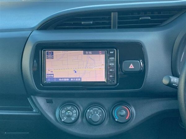 Ref:AUX-19387767 TOYOTA VITZ 2019 - Image 17