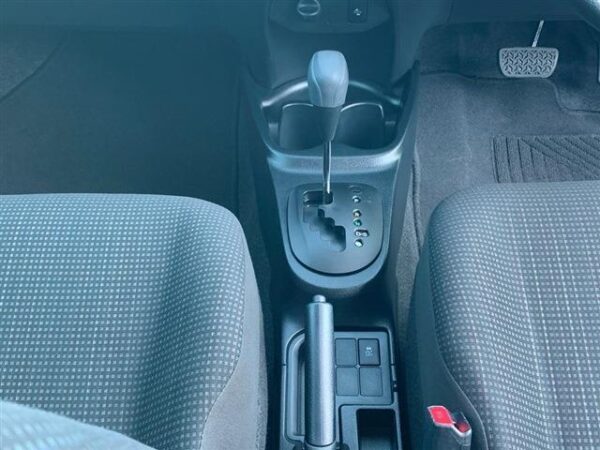 Ref:AUX-19387767 TOYOTA VITZ 2019 - Image 18