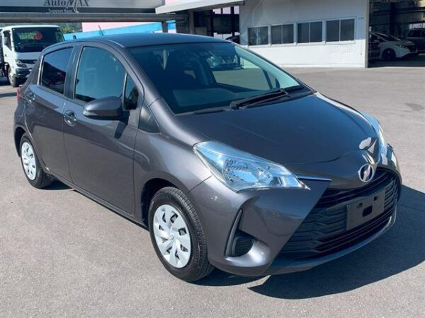 Ref:AUX-19387767 TOYOTA VITZ 2019 - Image 4