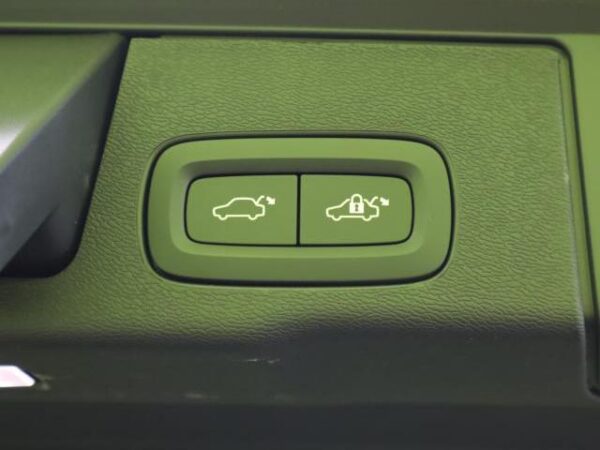 Ref:AUX-19394644 VOLVO XC60 2022 - Image 14