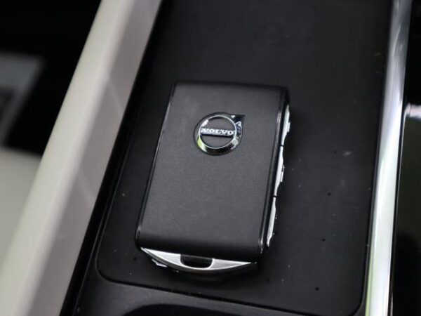 Ref:AUX-19394644 VOLVO XC60 2022 - Image 6