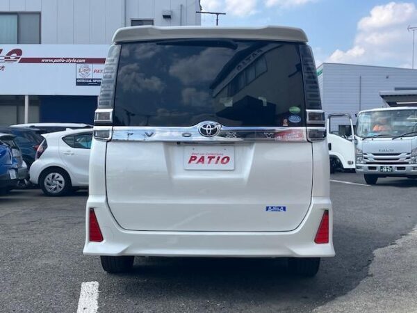 Ref:AUX-19394713 TOYOTA VOXY 2018 - Image 15