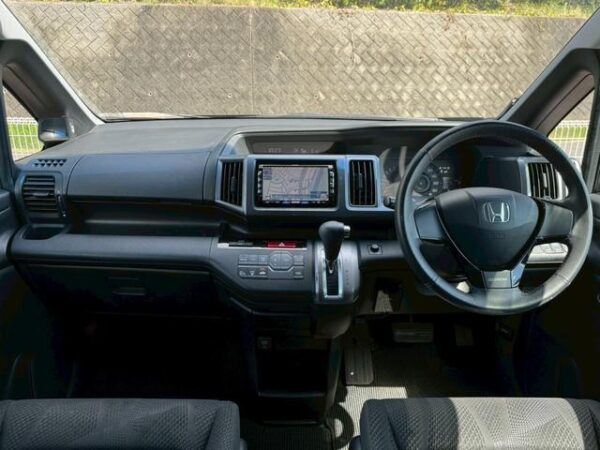 Ref:AUX-19398365 HONDA STEPWAGON SPADA 2011 - Image 2