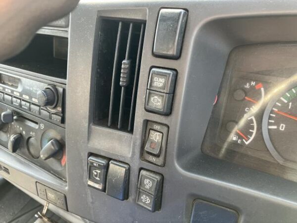 Ref:AUX-19399553 ISUZU FORWARD 2011 - Image 13