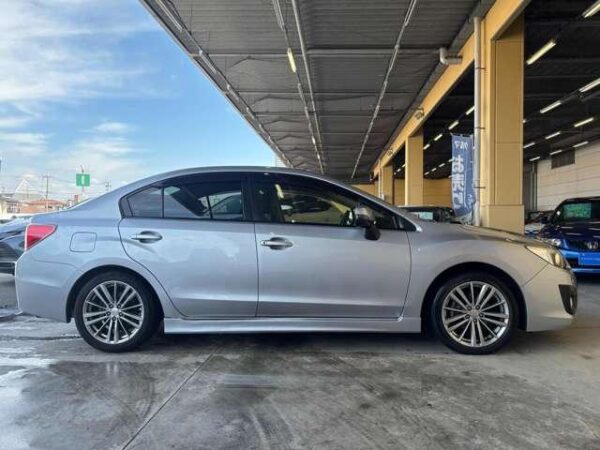 Ref:AUX-19400112 SUBARU IMPREZA G4 2012 - Image 18