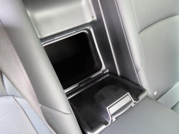 Ref:AUX-19400849 TOYOTA CROWN CROSSOVER 2022 - Image 17
