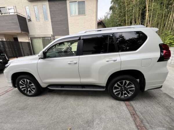 Ref:AUX-19410151 TOYOTA LAND CRUISER PRADO 2022 - Image 18