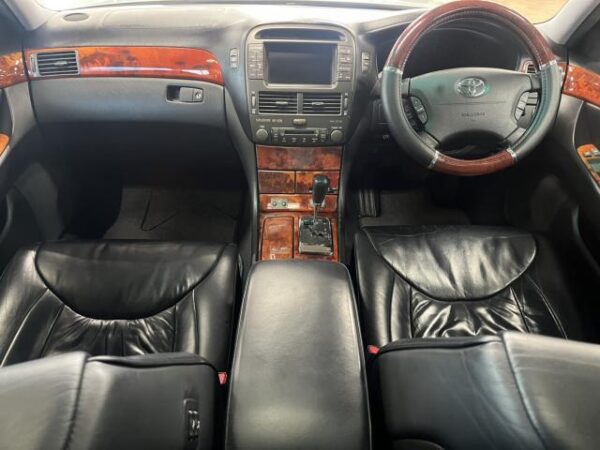 Ref:AUX-19410450 TOYOTA CELSIOR 2004 - Image 3