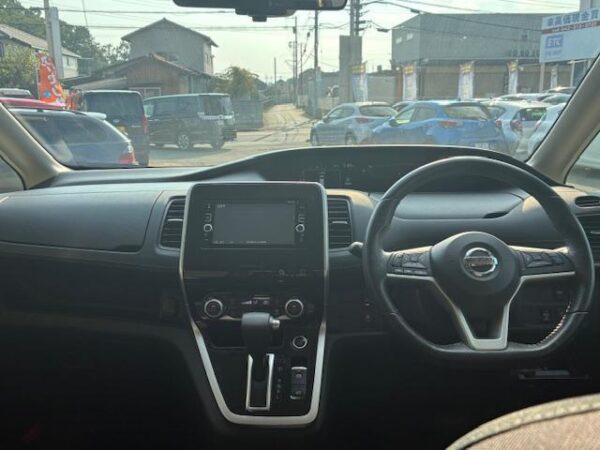 Ref:AUX-19410486 NISSAN SERENA 2017 - Image 2