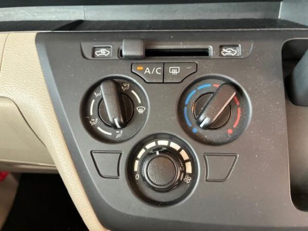 Ref:AUX-19410487 NISSAN ROOX 2020 - Image 4